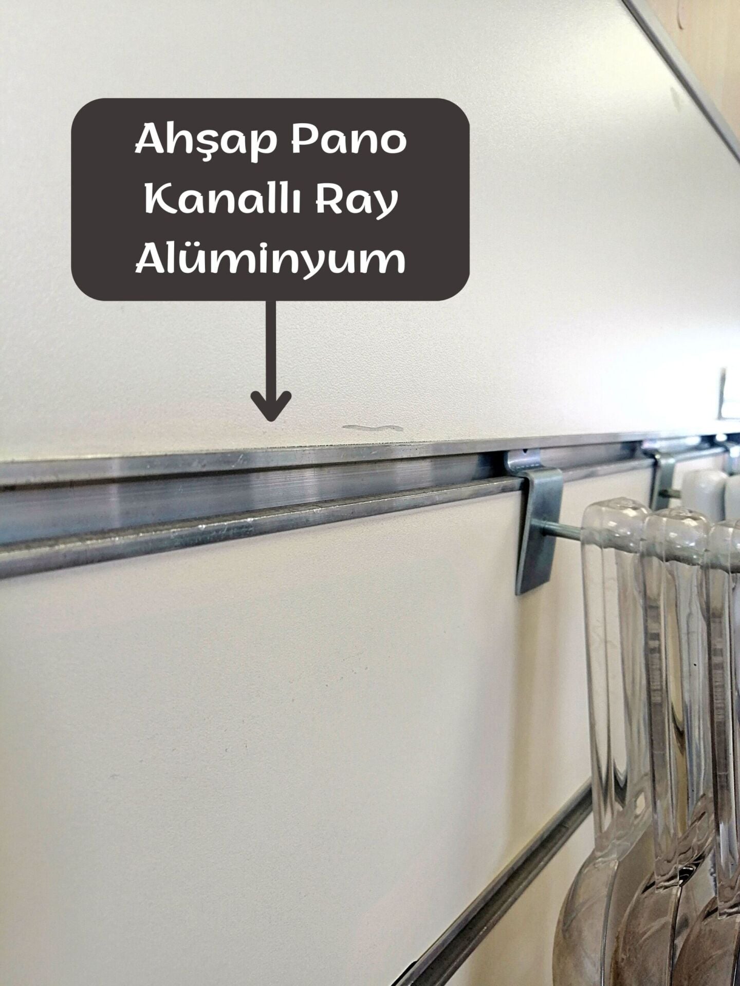 ALÜMİNYUM KANAL PANO RAYI 2 M Ahşap Kanal Rayı, Kanallı Pano Rayı, Tel Askı Asma Kanal Rayı 2 Metre Uzunluğunda Profil