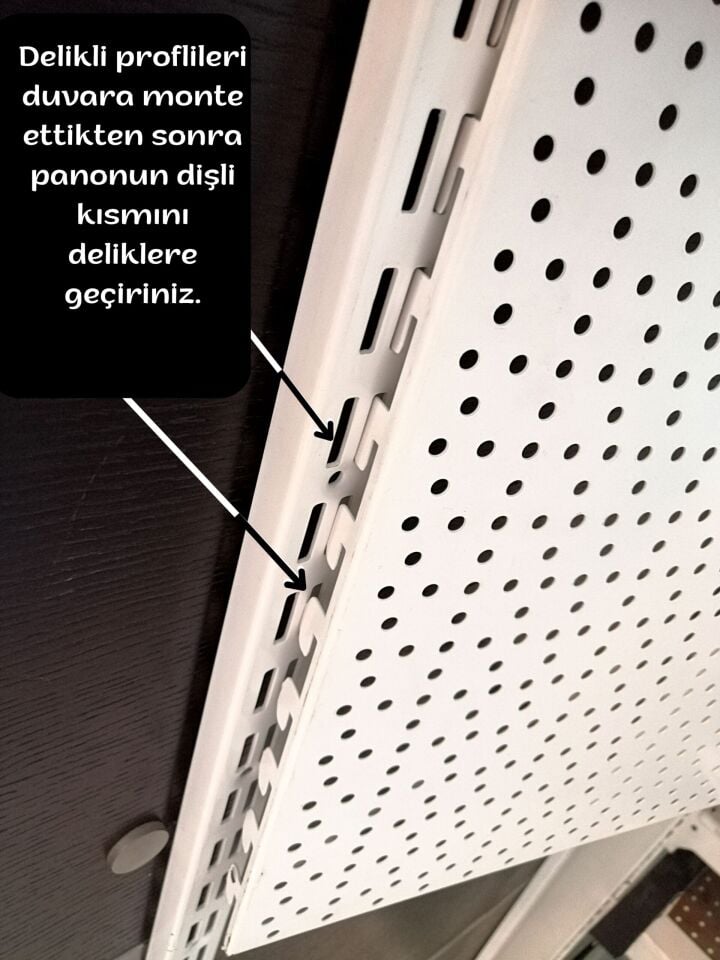 PANO DELİKLİ 42X90CM Ürün Tel Askılar Asmak için Pano, Tel Askı Delikleri için Plaka, Tel Askı Tezgahı Delikli Tezgah