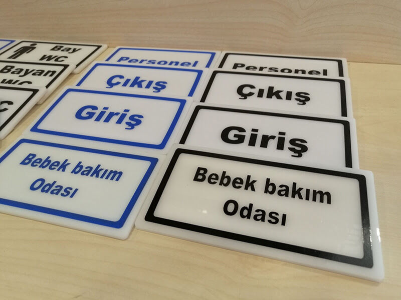 PLEKSİ YÖNLENDİRME 15X8CM