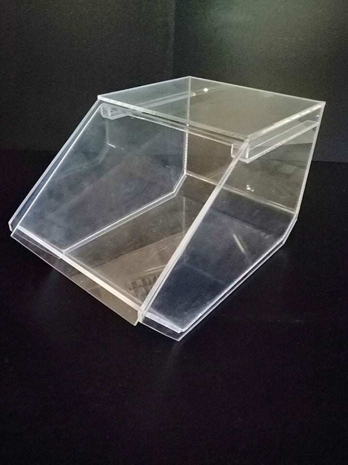 PLEKSİ ŞEKERLEME KUTUSU E:18.5 D:27.5 H:17CM 4MM ŞEFFAF