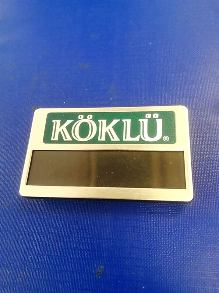 YAKA KARTI 67X40CM MIKNATISLI