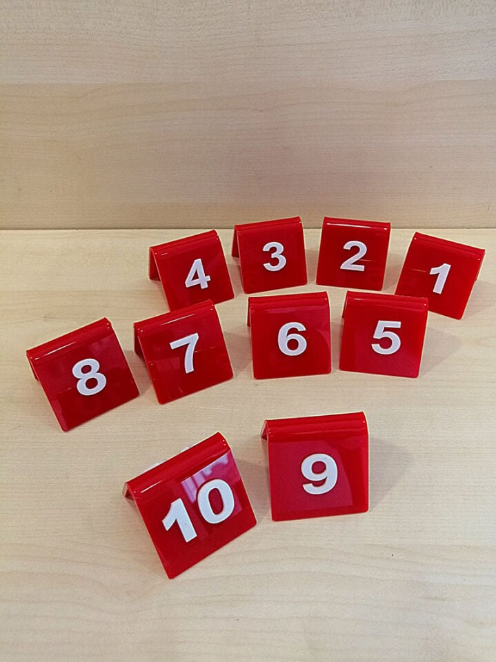 MASA NO 50X50MM (10 LU PAKET) KIRMIZI-BEYAZ (292) Masa Numaraları, Pleksi Numeratörler, Çift Taraflı Numaralar, Pleksi Numara Takımı