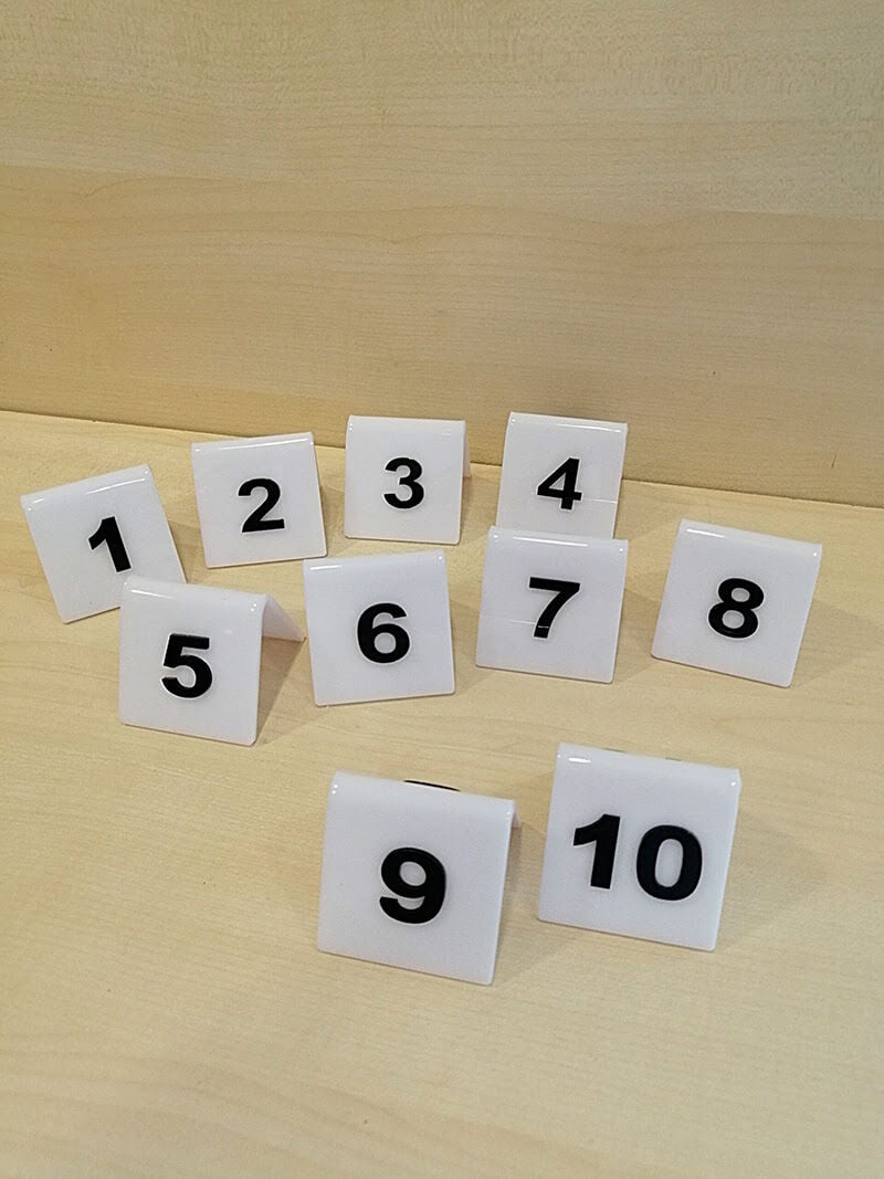 MASA NO 50X50MM (10 LU PAKET) BEYAZ-SİYAH (294) Masa Numaraları, Pleksi Numeratörler, Çift Taraflı Numaralar, Pleksi Numara Takımı