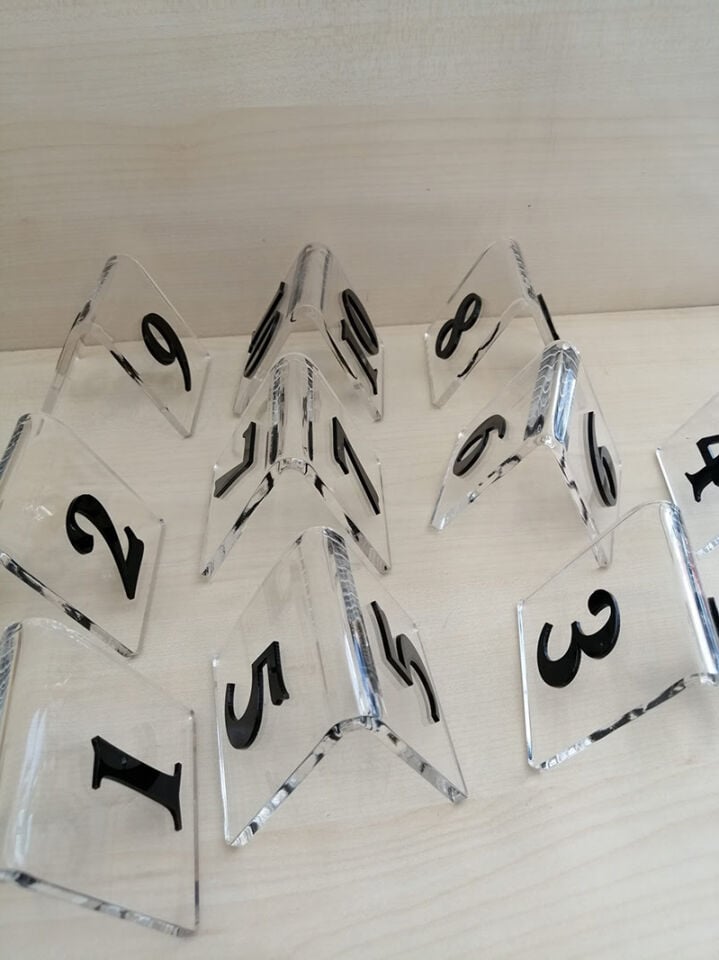 MASA NO 70X70MM (10 LU PAKET) ŞEFFAF- SİYAH Masa Numaraları, Pleksi Numeratörler, Çift Taraflı Numaralar, Pleksi Numara Takımı