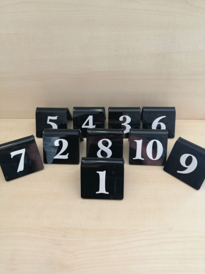 MASA NO 70X70MM(10 LU PAKET) SİYAH-BEYAZ Masa Numaraları, Pleksi Numeratörler, Çift Taraflı Numaralar, Pleksi Numara Takımı