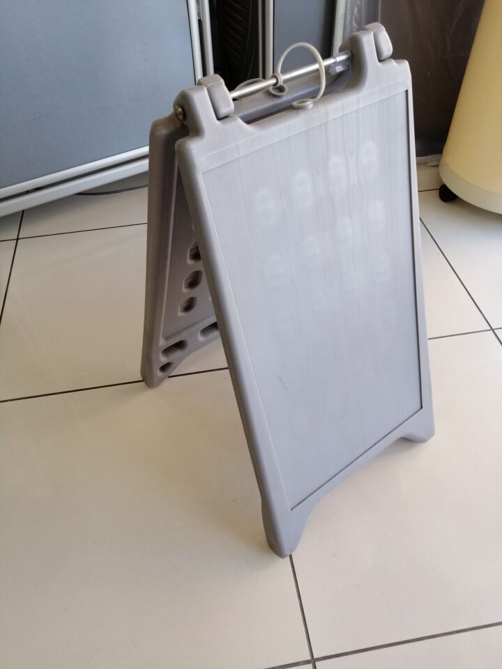 PLASTİK A PANO 40X69CM GRİ