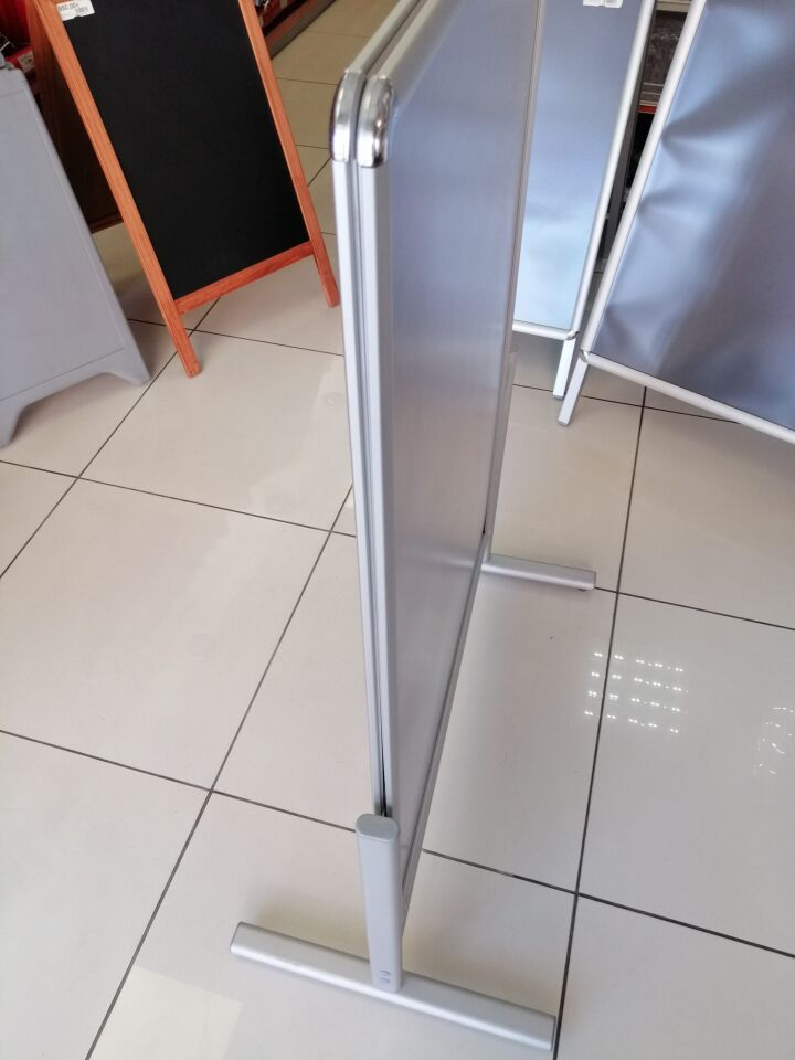 ALÜMİNYUM T PANO 70X100CM Kenarları Açıılabilen Çerçeve Afiş Çerçevesi Alüminyum Gri B1 Ayaklı Dik Çerçeve Pano