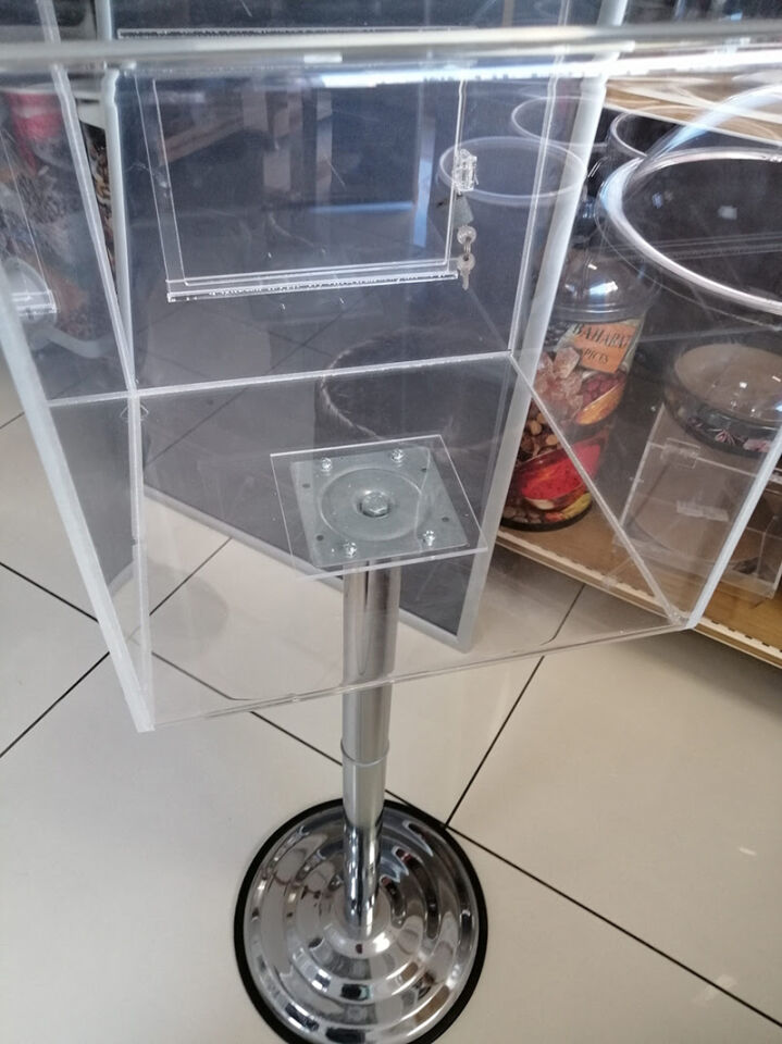 DİLEK ŞİKAYET KUTUSU KİLİTLİ AYAKLI 30X30X30 H:103CM Dilek ve Şikayet için Kutu Form Kutusu Pleksi