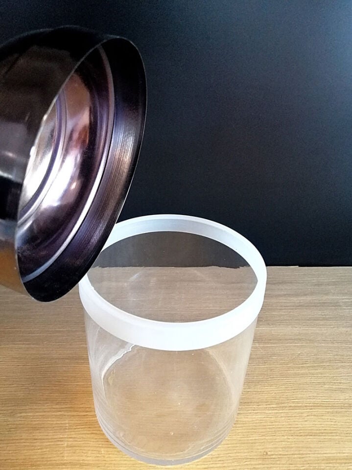 KV CAM KAVANOZ + METAL KAPAK ÇAP:14CM H:16CM 1,9LT Cam Kavanoz Cam Teşhir Ürünü Pleksi Kapak Cam Teşhir Ekipmanı