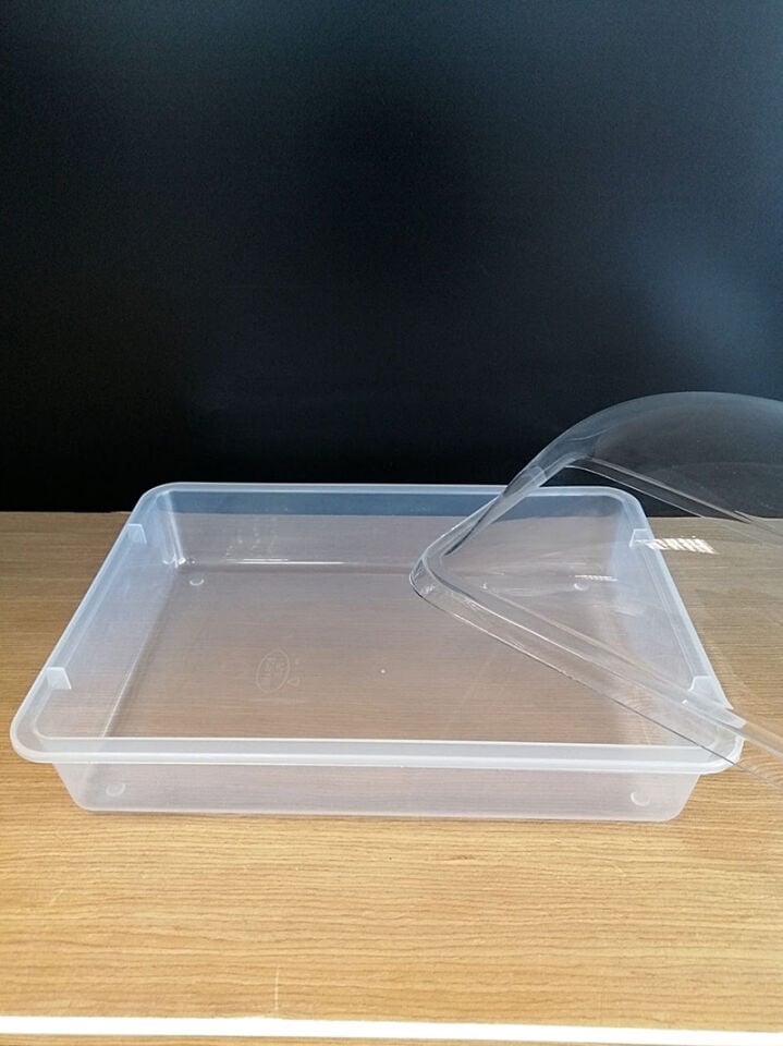 KV KÜVET KAPAKLI 36X27XH:18CM PLEKSİ KAPAK NO:4 Şeffaf Mika Ürün Teşhir ve Saklama Tepsisi Küveti, Dikdörtgen Ürün Teşhir Kapaklı Küvet