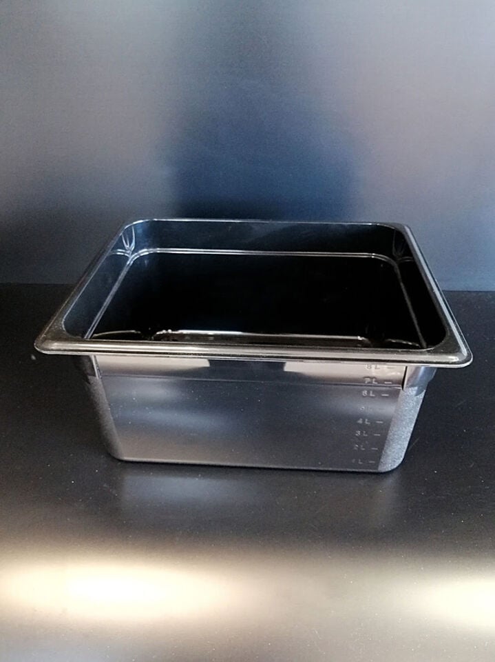 KÜVET POLİKARBON 1/2 26X32XH:15CM SİYAH Zeytin Kabı Polikarbon Şeffaf Küvet Ürün Saklama Teşhir Küveti