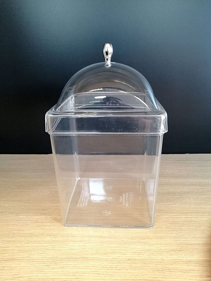 KV KÖŞELİ KAVANOZ NO:3 15X15XH:25CM KAPAKLI 2,75 Akrilik Köşeli Kavanoz Şeffaf Ürün Teşhiri Tezgah önü Teşhir Ürünü