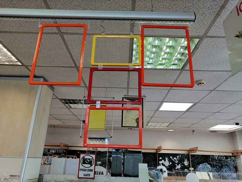 PERVAZLI ALÜMİNYUM SET 200CM Ürün Çengeli Asma Delikleri Yapışkanlı Çengel Deliği Pervaz 1 metre