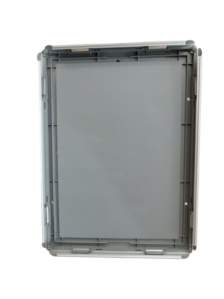 ALÜMİNYUM ÇERÇEVE 25MM A4 (21×29 cm) Kenarları Açıılabilen Çerçeve Afiş Çerçevesi Alüminyum Gri A4 Çerçeve
