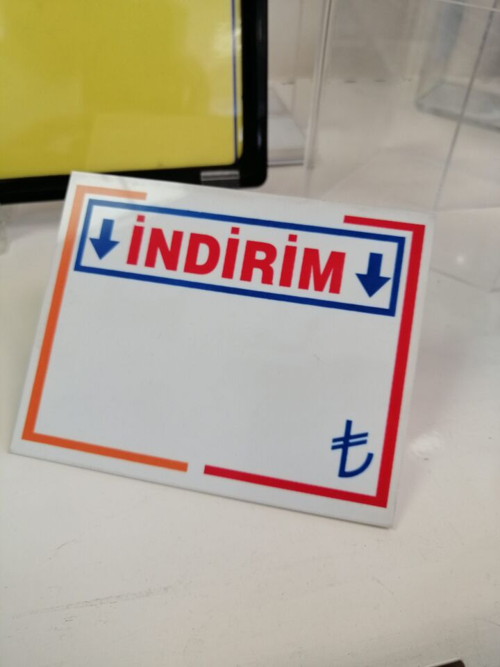 PLASTİK İNDİRİM ETİKETİ AYAKLI