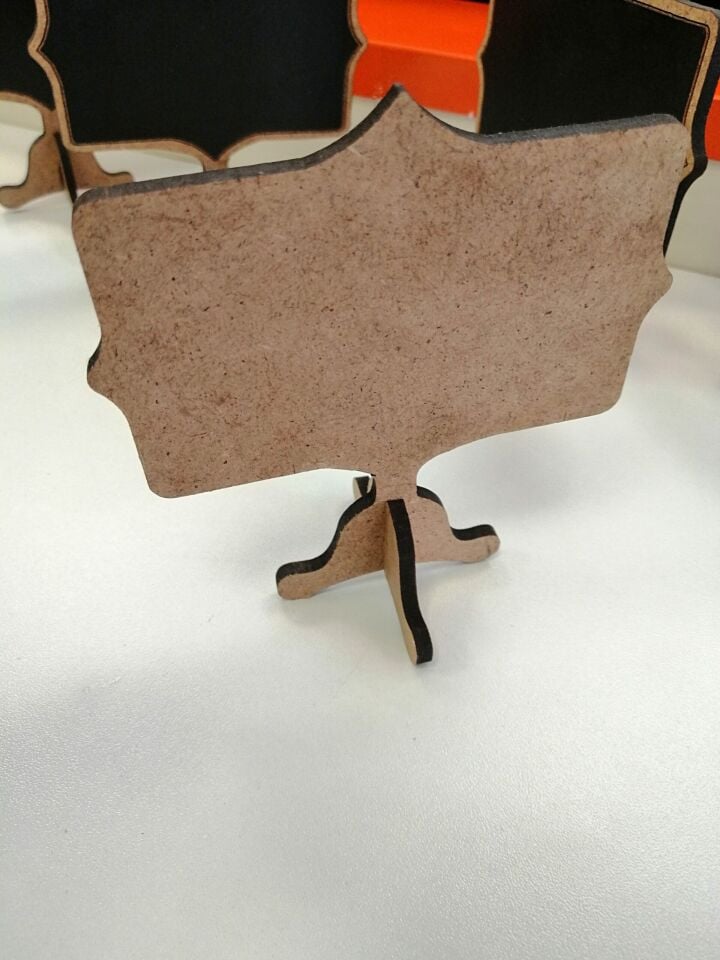 KARA TAHTA (8cm x H:5cm) AYAKLI (3 cm) MİHRACE 2 KALIN KENARLI Silinebilir Dekoratif Etiket ve Etiketlik PVC Siyah Etiket