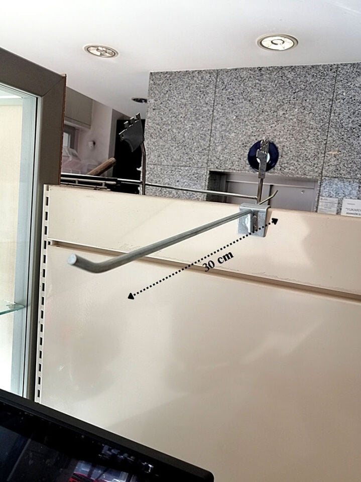 P.G 20X40 PROFİLE GEÇEN TEL ASKI 30CM ÇİNKO Ürün Asma Çubukları, Demir Askı Çubuğu, Tel Askılık Ürün Asma Aparatı