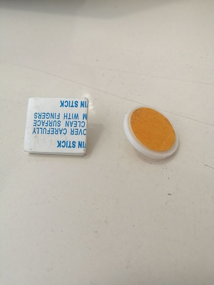 YAPIŞKANLI HALKA 20X20MM