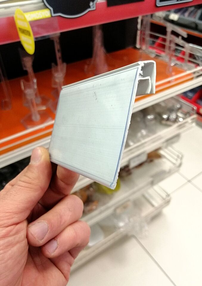 PLASTİK TELE GEÇME ETİKETLİK